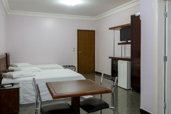 Lindoya Hotel Catalão Εξωτερικό φωτογραφία